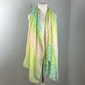 Green Floral pattern Block Lightweight Scarf